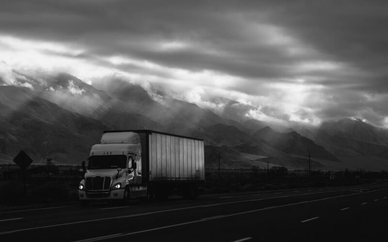 Software innovador para optimizar rutas y mejorar la logística en Ecuador