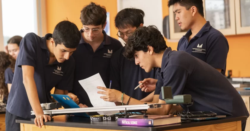 MET: preparando a los estudiantes para el éxito global en Panamá